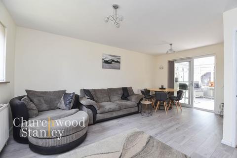 3 bedroom detached house for sale, Taylor Drive, Lawford, CO11