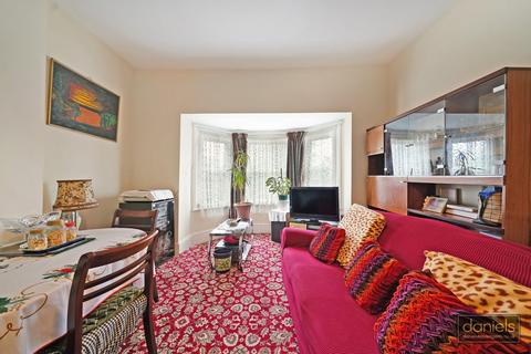 3 bedroom flat for sale, St Albans Road, Harlesden, London, NW10