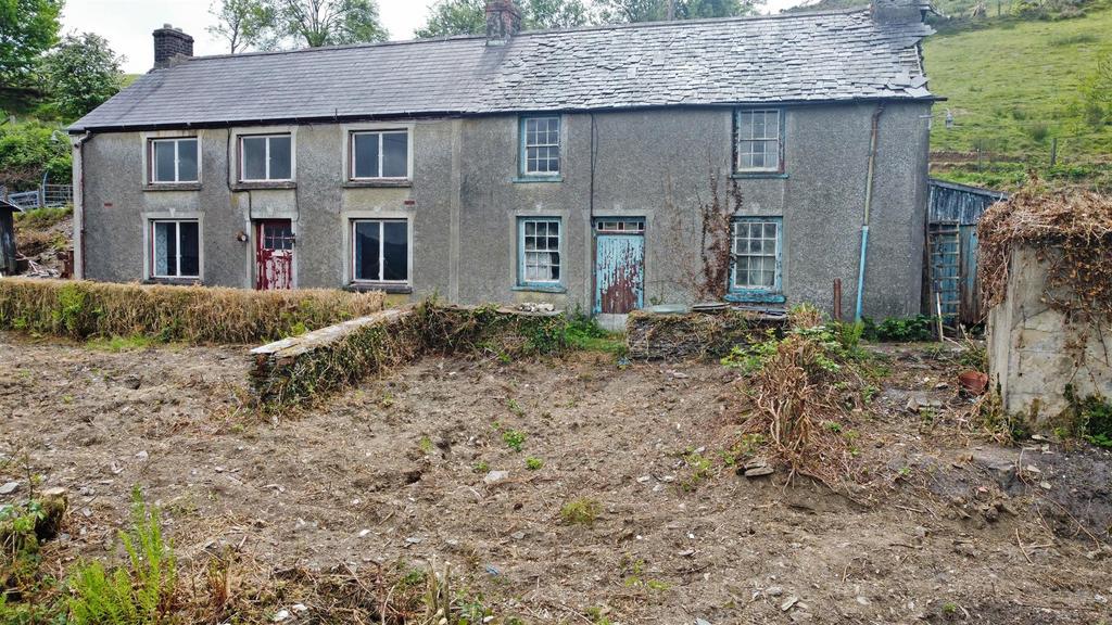 House in Aberystwyth - View 2