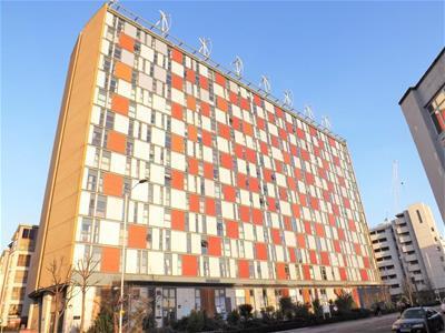 Ubn-7132 KU2 Dfu DQk VBz OA(2).jpg