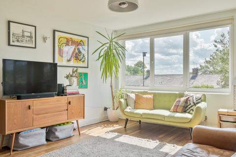 12 Summit Way, London, SE19 2PU