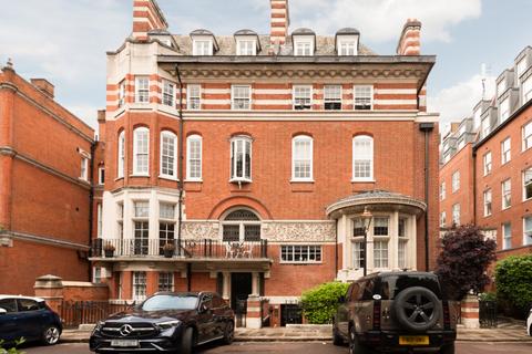 Palace Court, London, W2
