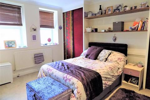 1 bedroom apartment for sale, Lynchford Road, Farnborough GU14