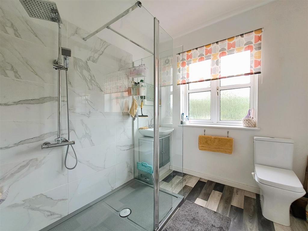 Upstairs Shower Room