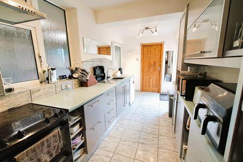 3 bedroom semi-detached house for sale, Coventry Road, Sheldon, Birmingham