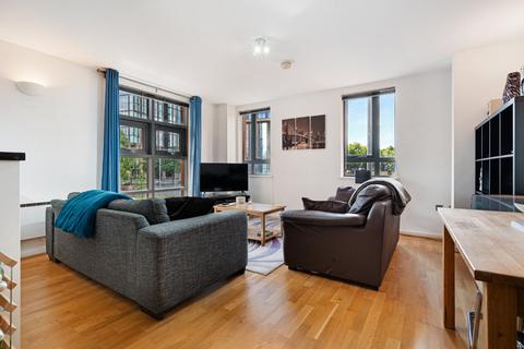 2 bedroom flat for sale, City Gate, 1 Blantyre Street, Manchester, Greater Manchester, M15