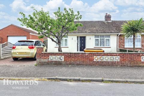 Homefield Avenue, Bradwell