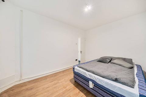 2 bedroom flat to rent, Peckham Park Road, Peckham, London, SE15
