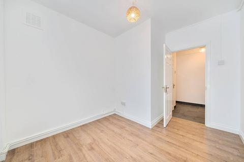 2 bedroom flat to rent, Peckham Park Road, Peckham, London, SE15