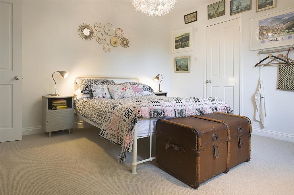 Bedroom.jpg