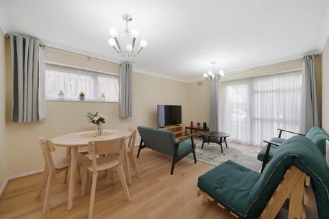 2 bedroom flat for sale, Lulworth Avenue, Wembley, HA9