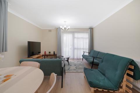 2 bedroom flat for sale, Lulworth Avenue, Wembley, HA9