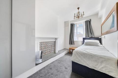 12a Red Lion Street, Richmond, TW9 1RW