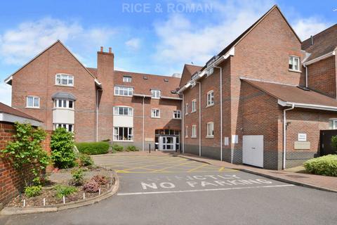 undefined, Bridge Street, Walton On Thames KT12