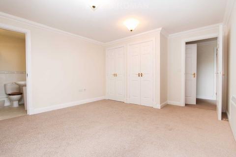 undefined, Bridge Street, Walton On Thames KT12