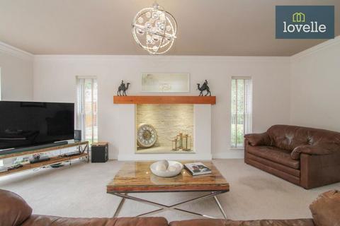 7 Oakfield Lane, Waltham, Grimsby, DN37 0BN