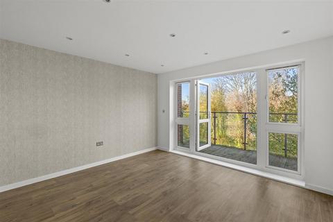 undefined, Bartlett Crescent, High Wycombe HP12