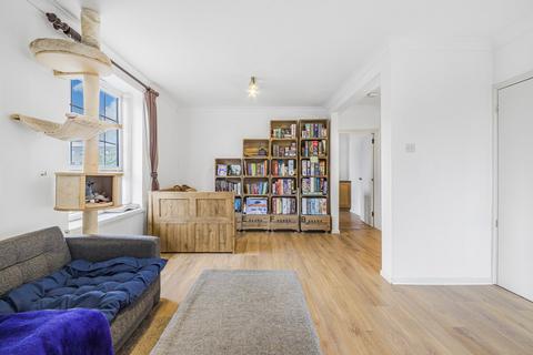2 bedroom flat for sale, Akbar House, Cahir Street, London