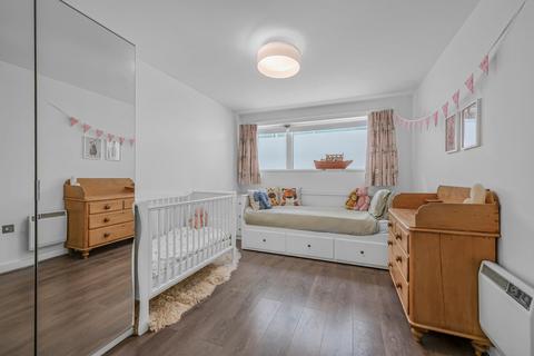 2 bedroom flat for sale, Kleine Wharf, 14 Orsman Road, London