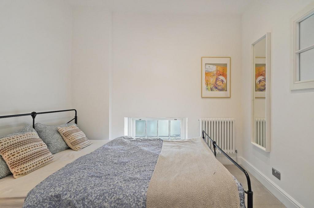 Flat 1, Eagle House - V1h LDu JG8 Gpn LS18w Oq U.jpg