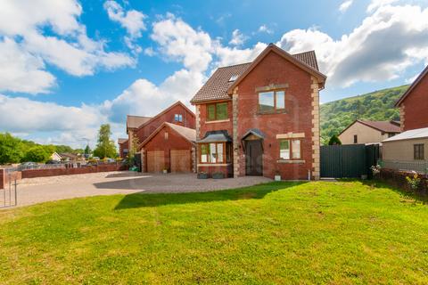 4 bedroom detached house for sale, Graig Newydd, Godrergraig, Swansea