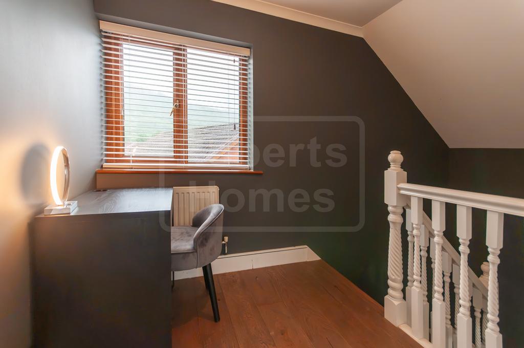 2nd floor landing