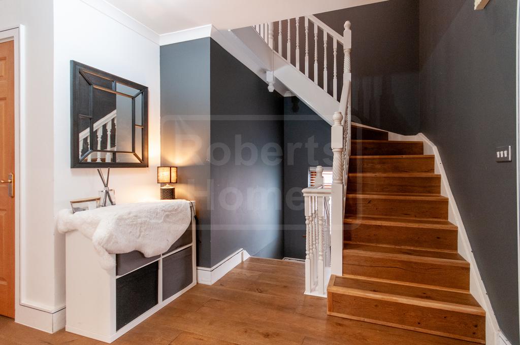 1st floor landing