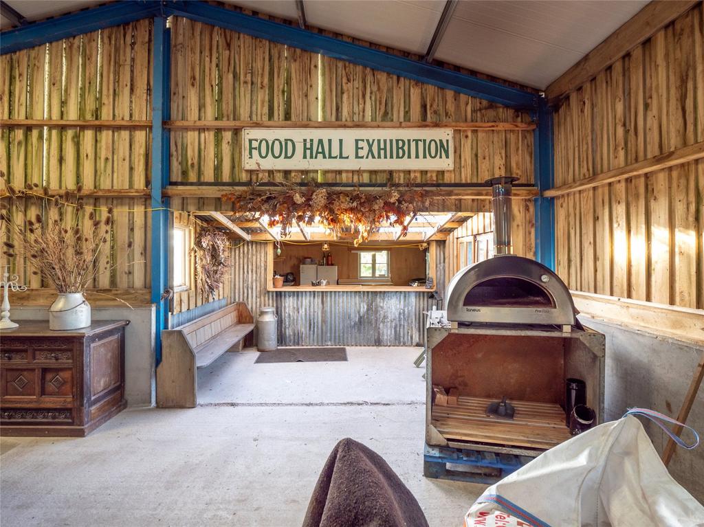 Barn