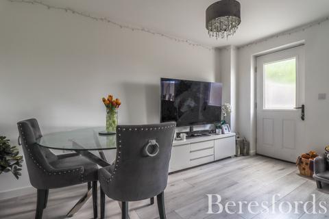 2 bedroom terraced house for sale, Edmar Close, Dunmow, CM6