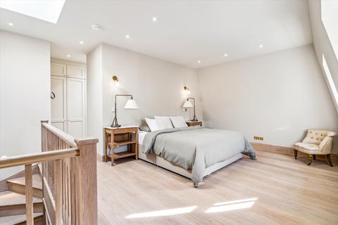 3 bedroom detached house for sale, Montagu Mews North, Marylebone, W1H