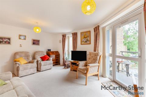 2 bedroom flat for sale, Bailey Court, New Writtle Street, Chelmsford