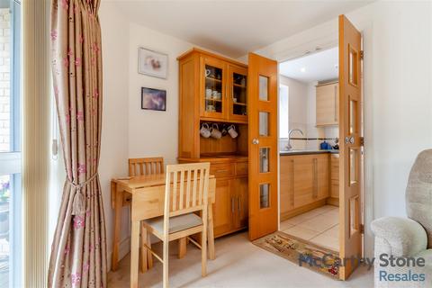 2 bedroom flat for sale, Bailey Court, New Writtle Street, Chelmsford