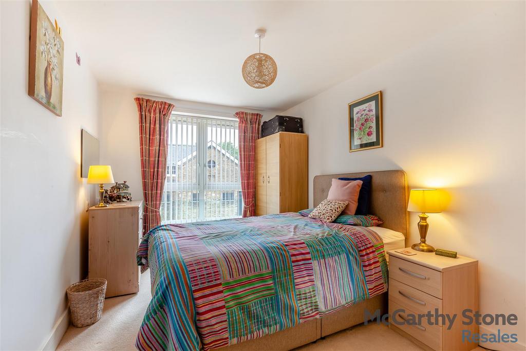 8649680-interior08.jpg
