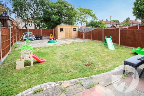 615 Westhorne Avenue, London, SE9 6JX