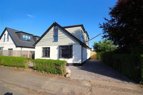 4 bedroom detached bungalow for sale