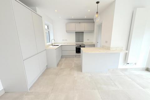 8 Westfield Road, Cardiff, CF14 1QQ