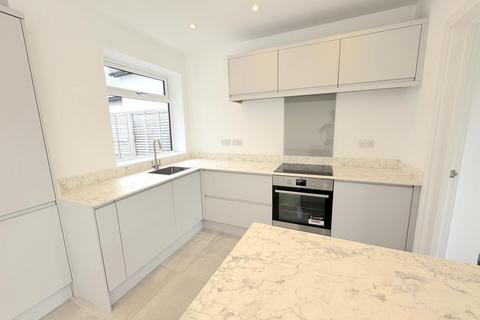 8 Westfield Road, Cardiff, CF14 1QQ