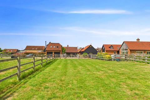 4 bedroom barn conversion for sale, Station Road, Quainton