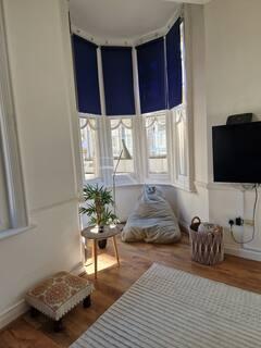 2 bedroom flat to rent, Post Office Road, Bournemouth, BH1