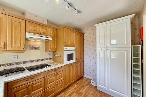 2 bedroom apartment for sale, Southfields Road, Eastbourne, East Sussex, BN21
