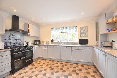 23 Bramble Way, Wincanton, BA9 9HA