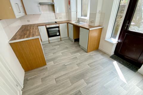 3 bedroom terraced house for sale, Ffynnon Wen, Clydach, Swansea, City And County of Swansea.