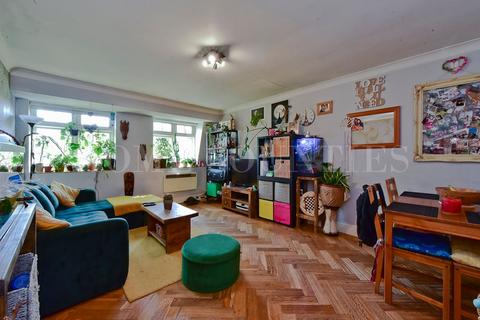 undefined, The Ridgeway, Enfield, EN2