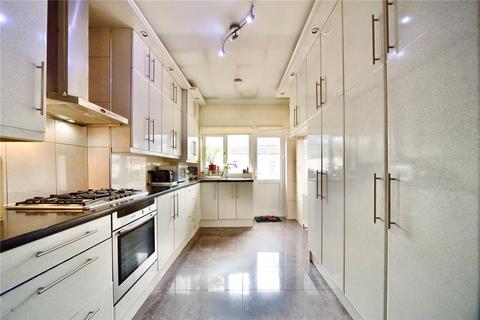 3 bedroom terraced house for sale, Hunter Road, Ilford, Essex, IG1
