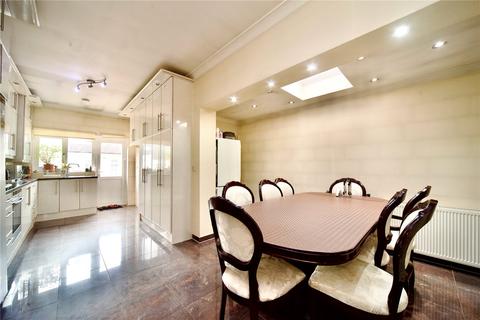 3 bedroom terraced house for sale, Hunter Road, Ilford, Essex, IG1