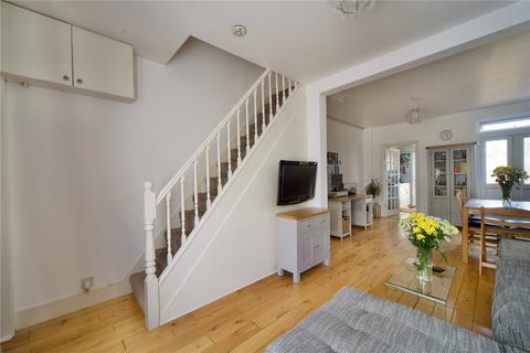 38 King Edwards Road, Barking, IG11 7TL