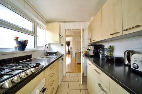 38 King Edwards Road, Barking, IG11 7TL