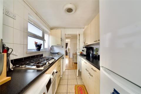 38 King Edwards Road, Barking, IG11 7TL