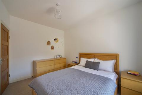 38 King Edwards Road, Barking, IG11 7TL