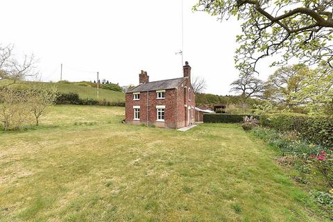 3 bedroom detached house to rent, Alderley Road, Over Alderley, Macclesfield, SK10 4SW